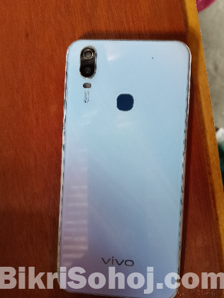 Vivo y11